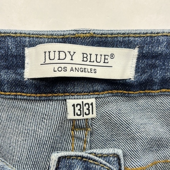 Judy Blue Slim Fit Size 13/31 - Picture 8 of 16